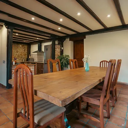 לינה וארוחת בוקר Casa Val De Vida
